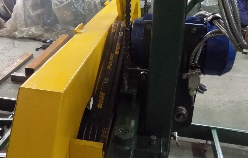 Band sawmill LPU-900