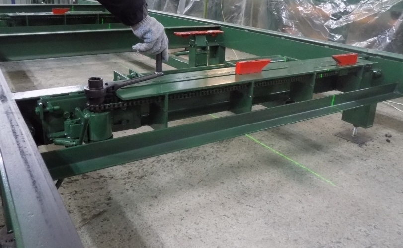 UPS-550 Angle Disc Sawmill